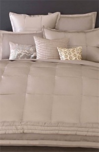 Donna Karan Bedding, Modern Classics Platinum Ash Silk Full Queen Bed Quilt Clearance Donna Karan Bedding, Modern Classics Platinum Ash Silk Full Queen Bed Quilt Clearance