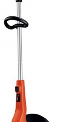 Black & Decker 12-Inch 3.5-AMP Electric Bump Feed String Trimmer and Edger ST4500 Black & Decker 12-Inch 3.5-AMP Electric Bump Feed String Trimmer and Edger ST4500