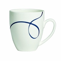 Glissé is a modern and stylized design inspired by Vera's love of figure skating. This indigo blue pattern is the ultimate new classic. Glissé is a modern and stylized design inspired by Vera's love of figure skating. This indigo blue pattern is the ultimate new classic.