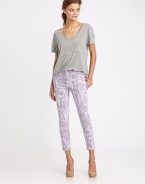 Vibrant printed denim - this season's must-have look - hugs the body in a sleek, sexy fit.THE FITSkinny fitRise, about 8Inseam, about 25THE DETAILSZip flyFive-pocket style43% lycocell/26% cotton/17% rayon/13% polyester/1% spandexMachine washMade in USA of imported fabricModel shown is 5'10 (177cm) wearing US size 4.