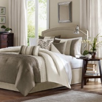 Amherst Comforter Set Color: Natural, Size: King Amherst Comforter Set Color: Natural, Size: King