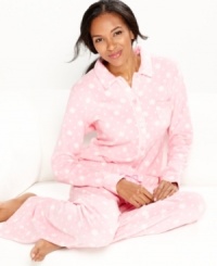 Keep it warm and cozy this winter in Nautica's Stretch Fleece top and and pajama pants. Satin trim on the cuffs and placket complement the soft fleece so well. Keep it warm and cozy this winter in Nautica's Stretch Fleece top and and pajama pants. Satin trim on the cuffs and placket complement the soft fleece so well.