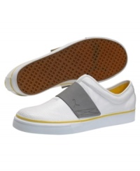 Put a vintage twist on your weekend wardrobe and strap into these sweet perforated sneakers from Puma. Put a vintage twist on your weekend wardrobe and strap into these sweet perforated sneakers from Puma.