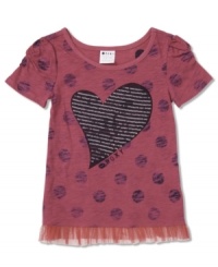 Big block polka dot. This light, breezy tee from Roxy makes her look extra sweet. Big block polka dot. This light, breezy tee from Roxy makes her look extra sweet.
