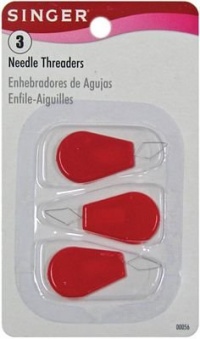 Plastic Needle Threaders-3/Pkg