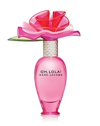 OH, LOLA! Marc Jacobs is flirtatious and charming with a sparkling personality. It leaves you feeling light-hearted and youthful, flirting with your senses!Topnotes - Pear, Effervescent Raspberry CocktailMidnotes - Peopny, Magnolia, CyclamenBasenotes - Sandalwood, Tonka Bean, Vanilla Absolute