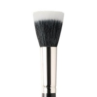 Laura Mercier Finishing Brush Laura Mercier Finishing Brush