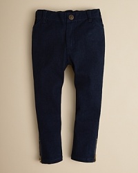 This slim stretch jean from Susan Lazar brings a light, feminine feel to her skinny jean with a comfy scrunchy waistline, big bows on the back pockets and goldtone zippers at the cuffs. This slim stretch jean from Susan Lazar brings a light, feminine feel to her skinny jean with a comfy scrunchy waistline, big bows on the back pockets and goldtone zippers at the cuffs.