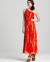 A potent lava-like print emboldens this C&C California maxi dress, cut in a striking one-shoulder silhouette. A potent lava-like print emboldens this C&C California maxi dress, cut in a striking one-shoulder silhouette.