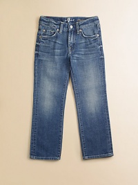 Subtle fading and distressed details add instant appeal to these jeans in a medium wash.Button closureZip flyAdjustable waistbandBelt loopsMetal rivet details Five-pocket styleDistressed details along pocketsTopstitching on back pocketsCottonMachine washImported Subtle fading and distressed details add instant appeal to these jeans in a medium wash.Button closureZip flyAdjustable waistbandBelt loopsMetal rivet details Five-pocket styleDistressed details along pocketsTopstitching on back pocketsCottonMachine washImported