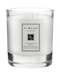Create a sense of atmosphere with Pomegranate Noir. The Home Candle infuses the air with an enigmatic blend of pomegranate, raspberry, frankincense and patchouli. Approx. burn time: 34 hours. Create a sense of atmosphere with Pomegranate Noir. The Home Candle infuses the air with an enigmatic blend of pomegranate, raspberry, frankincense and patchouli. Approx. burn time: 34 hours.