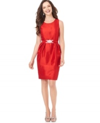 Sleek in front, sweet in the back-this petite Alex Evenings dress features a dazzling jeweled self-tie belt that creates a bountiful, beautiful bow at the lower back. Sleek in front, sweet in the back-this petite Alex Evenings dress features a dazzling jeweled self-tie belt that creates a bountiful, beautiful bow at the lower back.