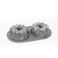 Nordic Ware Pro-Cast Bundt Duet Pan Nordic Ware Pro-Cast Bundt Duet Pan