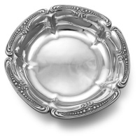 Wilton Armetale Belle Mont Serving Bowl, Round, 11-3/4-Inch Wilton Armetale Belle Mont Serving Bowl, Round, 11-3/4-Inch