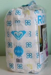 Roxy Julia Aqua White Logo 200 Thread Count Sheet Set Roxy Julia Aqua White Logo 200 Thread Count Sheet Set