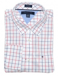Tommy Hilfiger Men Custom fit Long Sleeve Plaid Shirt Tommy Hilfiger Men Custom fit Long Sleeve Plaid Shirt