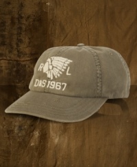 Washed and faded for an old-school vibe, this American classic is crafted from timeworn cotton twill with heritage-inspired embroidery at the front. Washed and faded for an old-school vibe, this American classic is crafted from timeworn cotton twill with heritage-inspired embroidery at the front.