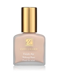 For a soft, semi-matte look. FAST FACTS: Medium coverage; Semi-matte finish. This soft, semi-matte foundation gives you a flawless look with a fresh-air glow. Non-acnegenic. Dermatologist-tested. For a soft, semi-matte look. FAST FACTS: Medium coverage; Semi-matte finish. This soft, semi-matte foundation gives you a flawless look with a fresh-air glow. Non-acnegenic. Dermatologist-tested.