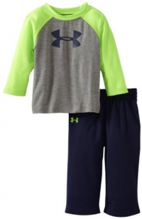 Under Armour Baby-Boys Infant Branded Raglan Set, Green/Blue, 12 Months Under Armour Baby-Boys Infant Branded Raglan Set, Green/Blue, 12 Months