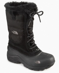 A warm, waterproof, stylish boot for everyday winter wear and snow outings, these Shellista boots from The North Face features Heatseeker™ insulation, faux fur trim and a TNF Winter Grip® outsole. A warm, waterproof, stylish boot for everyday winter wear and snow outings, these Shellista boots from The North Face features Heatseeker™ insulation, faux fur trim and a TNF Winter Grip® outsole.