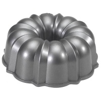 Nordic Ware Pro Cast Original Bundt Pan, 12 Cup Nordic Ware Pro Cast Original Bundt Pan, 12 Cup
