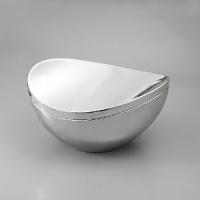 Designed by Neil Cohen, the sweeping piece features a flowing, organic rim with smoothly upswept sides and scooped handles for a look that is ready to take wing. The Butterfly casserole dish is gleaming and gorgeous, the piece comes in three sizes for a lifetime of usefulness and appreciation. Designed by Neil Cohen, the sweeping piece features a flowing, organic rim with smoothly upswept sides and scooped handles for a look that is ready to take wing. The Butterfly casserole dish is gleaming and gorgeous, the piece comes in three sizes for a lifetime of usefulness and appreciation.