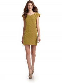 THE LOOKWide v-neckSleevelessConcealed side zip closureBack princess seamsTHE FITAbout 33 from shoulder to hemTHE MATERIAL50% viscose/40% acetate/10% silkFully linedCARE & ORIGINDry cleanImportedModel shown is 5'10 (177cm) wearing US size 4. THE LOOKWide v-neckSleevelessConcealed side zip closureBack princess seamsTHE FITAbout 33 from shoulder to hemTHE MATERIAL50% viscose/40% acetate/10% silkFully linedCARE & ORIGINDry cleanImportedModel shown is 5'10 (177cm) wearing US size 4.