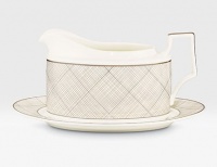 Veneto 16 Oz Gravy Boat with Tray Veneto 16 Oz Gravy Boat with Tray