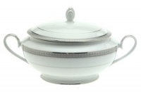 Mikasa Platinum Crown Covered Casserole Dish Mikasa Platinum Crown Covered Casserole Dish