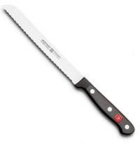 Wusthof Gourmet 6-Inch Serrated Utility Knife Wusthof Gourmet 6-Inch Serrated Utility Knife
