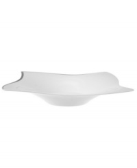 A medley of fruit will look absolutely tempting in this bowl. Eloquently shaped with a wavy design trimmed with a rim of platinum. Perfect for virtually every decor. A medley of fruit will look absolutely tempting in this bowl. Eloquently shaped with a wavy design trimmed with a rim of platinum. Perfect for virtually every decor.