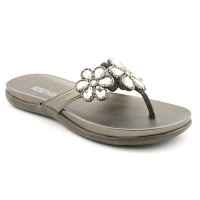 Kenneth Cole Reaction Glam Cam Silver Womens New/Display Kenneth Cole Reaction Glam Cam Silver Womens New/Display