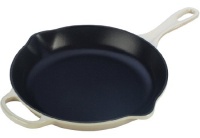 Le Creuset LS2024-1668 Signature Iron Handle Skillet, 6-1/3-Inch, Dune