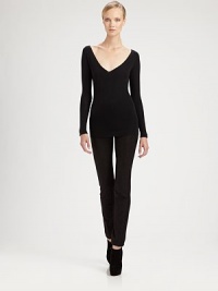 Luxuriously soft cashmere blend, in a finespun knit finished with an alluring V front and back.V necklineLong sleevesV back70% cashmere/30% silkDry cleanImported of Italian fabricModel shown is 5'11 (180cm) wearing US size Small. Luxuriously soft cashmere blend, in a finespun knit finished with an alluring V front and back.V necklineLong sleevesV back70% cashmere/30% silkDry cleanImported of Italian fabricModel shown is 5'11 (180cm) wearing US size Small.