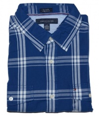 Tommy Hilfiger Men Custom Fit Plaid Short Sleeve Shirt Tommy Hilfiger Men Custom Fit Plaid Short Sleeve Shirt