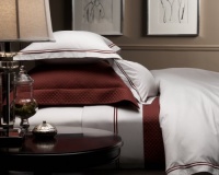 Pinzon 400-Thread-Count 100-Percent Cotton Sateen Hotel Satin Stitch King Duvet, Bordeaux Pinzon 400-Thread-Count 100-Percent Cotton Sateen Hotel Satin Stitch King Duvet, Bordeaux
