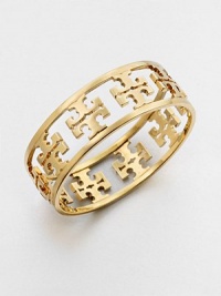 A signature, 16k goldplated style with a reverse cut-out logo motif. 16k goldplated brassLength, about 9Slip-on styleImported A signature, 16k goldplated style with a reverse cut-out logo motif. 16k goldplated brassLength, about 9Slip-on styleImported