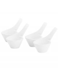 Explore new shapes for your table with innovative New Wave dip bowls, featuring a unique, handled design crafted of premium Villeroy & Boch porcelain. Explore new shapes for your table with innovative New Wave dip bowls, featuring a unique, handled design crafted of premium Villeroy & Boch porcelain.