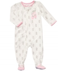 Help her dance her way through sweet dreams in this sweet footed coverall from Carter's. Help her dance her way through sweet dreams in this sweet footed coverall from Carter's.