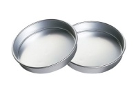 Wilton Aluminum Performance Pans Set of 2 9-Inch Round Cake Set Wilton Aluminum Performance Pans Set of 2 9-Inch Round Cake Set