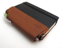 Single-Pen Quiver for Pocket Hard-Cover (A6 size) Notebooks, Brown Single-Pen Quiver for Pocket Hard-Cover (A6 size) Notebooks, Brown