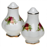 Royal Albert Old Country Roses 3-Inch Salt and Pepper Set Royal Albert Old Country Roses 3-Inch Salt and Pepper Set