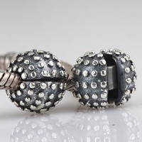 Everbling Studded Clip Oxidized Authentic 925 Sterling Silver Charm Fits Pandora Chamilia Biagi Troll Beads Europen Style Bracelets Everbling Studded Clip Oxidized Authentic 925 Sterling Silver Charm Fits Pandora Chamilia Biagi Troll Beads Europen Style Bracelets