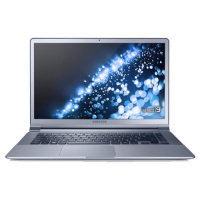 Samsung Series 9 NP900X4D-A05US 15-Inch Premium Ultrabook (Silver) Samsung Series 9 NP900X4D-A05US 15-Inch Premium Ultrabook (Silver)