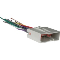 Metra 70-5520 Radio Wiring Harness for Ford 03-Up Power/4 Speaker Metra 70-5520 Radio Wiring Harness for Ford 03-Up Power/4 Speaker
