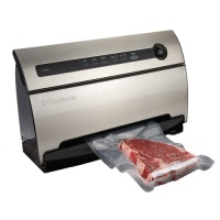 FoodSaver V3835 Vacuum Sealing System FoodSaver V3835 Vacuum Sealing System