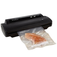 FoodSaver V2244 Vacuum Sealing System FoodSaver V2244 Vacuum Sealing System