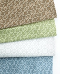 Prints perfect. A melody of shapes–diamonds, circles and looped crosses–come together for a look that's decidedly intricate. Featuring soft 300-thread count cotton jacquard. Prints perfect. A melody of shapes–diamonds, circles and looped crosses–come together for a look that's decidedly intricate. Featuring soft 300-thread count cotton jacquard.