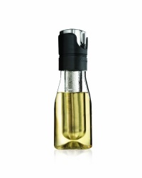 Rabbit Wine Chilling Carafe, Black Rabbit Wine Chilling Carafe, Black