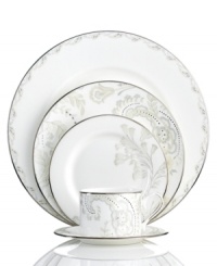 Designer style and quality craftsmanship collide in the Paisley Bloom place settings from Marchesa by Lenox. Exquisite bone china embellished with high-fashion florals and shimmering platinum and mica accents turns heads at any formal table. Designer style and quality craftsmanship collide in the Paisley Bloom place settings from Marchesa by Lenox. Exquisite bone china embellished with high-fashion florals and shimmering platinum and mica accents turns heads at any formal table.